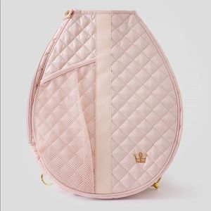 Oliver Thomas 24 + 7 wingwoman tennis sling bag